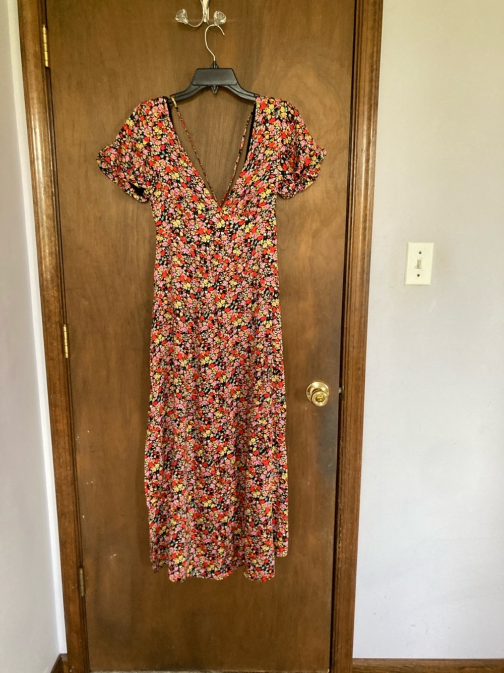 Rewind long floral print dress w criss cross in back boho summer XS jrs